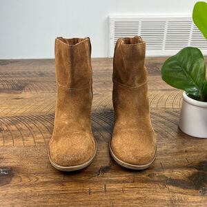 KENNETH COLE 7 Lift Up leather ankle boot hidden wedge